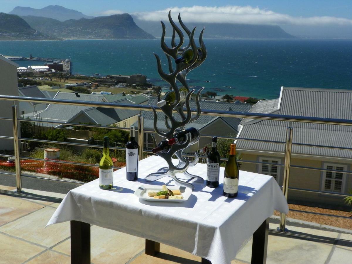 Magellans Hotel Simonʼs Town Exterior foto